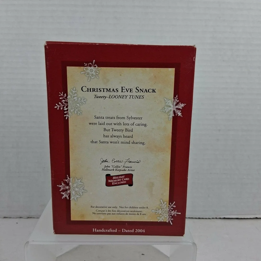 Hallmark Keepsake 2004 Looney Tunes Tweety Christmas Eve Snack Ornament with Box